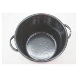 Small Enamelware Pot/Kettle With Lid Small Enamelware Pot/Kettle With Lid