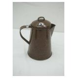 Brown Enamelware Coffee Pot w/lid 6.5" tall Brown Enamelware Coffee Pot w/lid 6.5" tall