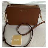 Michael Kors Jet Set Item Large East West Zip Leather Tan Crossbody - New