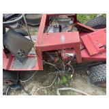 Pair of Toro 832 riding lawnmowers for parts