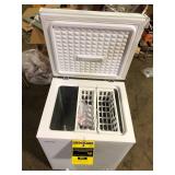 Vissani 5.0 cu. ft. Manual Defrost Chest Freezer with LED Light in White Garage Ready Damaged     Customer Returns See Pictures