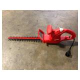 Homelite 17 in. 2.7 Amp Electric Hedge Trimmer   Customer Returns See Pictures