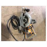 RIDGID THRUCOOL 15 Amp 7-1/4 in. Worm Drive Circular Saw   Customer Returns See Pictures