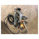RIDGID THRUCOOL 15 Amp 7-1/4 in. Worm Drive Circular Saw   Customer Returns See Pictures
