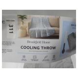 NEW Brookfield Home Cooling Throw 60"x70" - Gray NEW Brookfield Home Cooling Throw 60"x70" - Gray