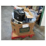 Pallet of Store Overstock and Ecommerce Product and Returns Pallet of Store Overstock and Ecommerce Product and Returns