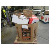 Pallet of Store Overstock and Ecommerce Product and Returns Pallet of Store Overstock and Ecommerce Product and Returns