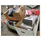 Pallet of Store Overstock and Ecommerce Product and Returns Pallet of Store Overstock and Ecommerce Product and Returns