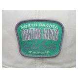 NEW University of North Dakota Fighting Hawks Baseball Cap - Beige/Green NEW University of North Dakota Fighting Hawks Baseball Cap - Beige/Green