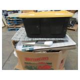 Pallet of Store Overstock and Ecommerce Product and Returns Pallet of Store Overstock and Ecommerce Product and Returns