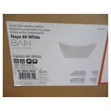 NEW  Appollo Kalisto 66 Seamless Freestanding Bathtub with Center Drain - WHITE NEW  Appollo Kalisto 66 Seamless Freestanding Bathtub with Center Drain - WHITE