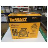 DeWalt DXF1616 16" 3-Speed Benchtop and Hanging Drum Fan DeWalt DXF1616 16" 3-Speed Benchtop and Hanging Drum Fan