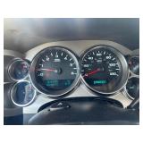 2009 CHEVROLET SILVERADO K1500 LT Runs and drive well 4x4