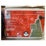 2 Christmas Trees 2 Christmas Trees