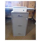 File Cabinet and Cash Drawer File Cabinet and Cash Drawer
