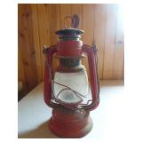 2 Vintage Lanterns 2 Vintage Lanterns