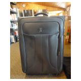 2 Pieces of Luggage 2 Pieces of Luggage