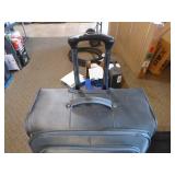 2 Pieces of Luggage 2 Pieces of Luggage