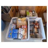 Lot of Light Bulbs and Batteries Lot of Light Bulbs and Batteries