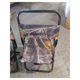 2 Portable Hunting Chairs 2 Portable Hunting Chairs