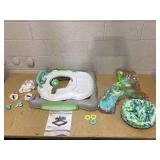 Delta Children 4-in-1 Discover & Play Musical Walker