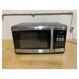 LG 2.0 Cu. Ft. NeoChef Countertop Microwave with Smart Inverter