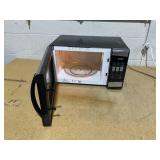 LG 2.0 Cu. Ft. NeoChef Countertop Microwave with Smart Inverter