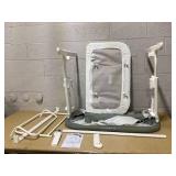 Baby Delight Beside Me Dreamer Bassinet Bedside Sleeper