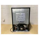 Magic Chef 2.6 cu. ft refrigerator without freezer