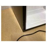 Magic Chef 2.6 cu. ft refrigerator without freezer