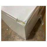 Vissani HMCF7W5 8.8cu Chest Freezer
