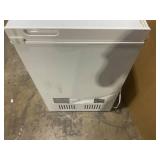 Vissani HMCF7W5 8.8cu Chest Freezer