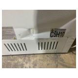 Vissani HMCF7W5 8.8cu Chest Freezer