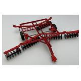 Vintage Ertl IH Drag Disc With Folding Wings 1:64 Scale (Missing 1 Plastic Plow Set)