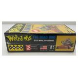 Vintage Weird-Ohs "The Raod Hog"  Model Kit (Factory Sealed)