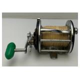 Est. $80.00- $150.00 Vintage PENN Long Beach No.60 Saltwater Fishing Reel With Bakelite Handle Made In USA