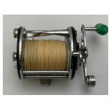 Est. $80.00- $150.00 Vintage PENN Long Beach No.60 Saltwater Fishing Reel With Bakelite Handle Made In USA