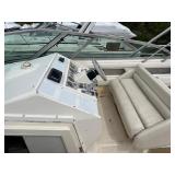 1993 Cruiser Yacht 3675 Express