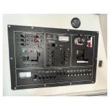 1993 Cruiser Yacht 3675 Express