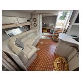 1993 Cruiser Yacht 3675 Express