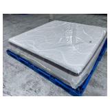 Beautyrest ComforPedic Loft Series 14" King Mattress — NO RESERVE Beautyrest ComforPedic Loft Series 14" King Mattress — NO RESERVE