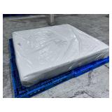 Purple Hybrid King Mattress — NO RESERVE Purple Hybrid King Mattress — NO RESERVE