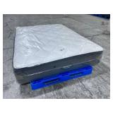 Beautyrest PressureSmart Standard Plush Pillow Top Queen Mattress — NO RESERVE Beautyrest PressureSmart Standard Plush Pillow Top Queen Mattress — NO RESERVE