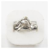 800 Silver Puzzle Ring. Size 6.
