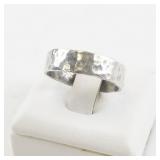 Hammered Silver Tone Base Metal Band Ring Size 7.25