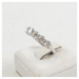 ArtCarved Ladies Sterling SilverÂ 7-Stone CZ Band. Size 7