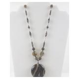 Agate Beaded Necklace with Large Agate Pendant