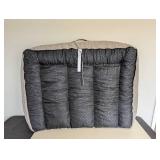 NEW KIRKLAND SIGNATURE LARGE DOG BED NEW KIRKLAND SIGNATURE LARGE DOG BED