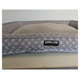 KIRKLAND SIGNATURE PET BED KIRKLAND SIGNATURE PET BED