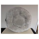 NEW KIRKLAND SIGNATURE HEX PET BED NEW KIRKLAND SIGNATURE HEX PET BED